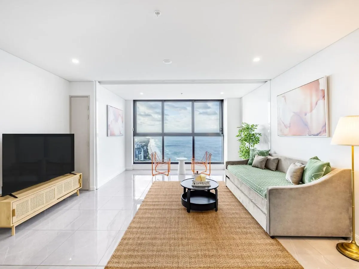 Views From Cloud 1 Min To Beach 2Br Apt Pool Gym Gold Coast Avustralya